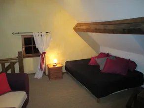 Holiday Home in Isenay near Lake and Forest - Image 5