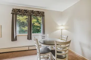 Deluxe-suite med 1 soveværelse beliggende på første sal m / udendørs opvarmet pool - Image 3