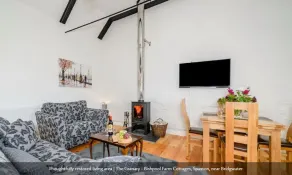 Bishpool Farm Cottages - The Granary - Image 5