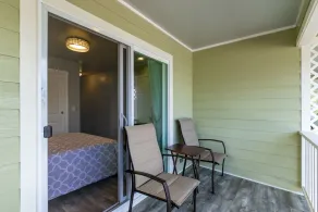 Ocean Breeze Inn 1 Queen's  Bed, 1 Full Bath, Private Entry and Private Balcony - Image 3
