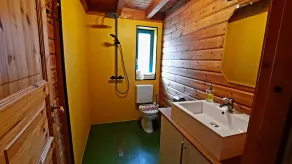 Cozy evenings in the log cabin, by the fireplace and in the wood-fired Finnish sauna - Image 4
