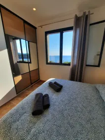 Beachfront villa. - Image 5