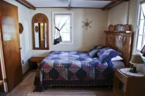Cabin #4 - Loon's Landing - Image 3