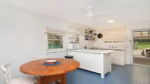 Kleines blaues Haus - Hardys Bay, NSW - Image 5