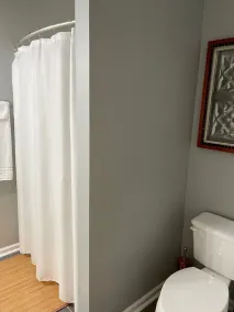 Private Basement Apartment - Image 3