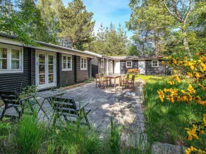 8 Person Holiday Home in Vaeggerlose - Image 5