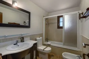 Cozy Seaside Retreat at Los Albatros - Image 4