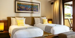 Secluded 5-Star Luxury by the Ocean – Bali Villa 1018 - Image 5