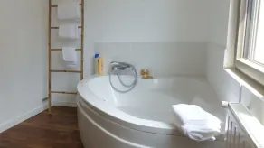 Cosy 3-star holiday home, 6 people - Image 5