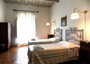 Villa in Scarperia mit 3 Schlafzimmern 6 Schlafplätzen - Image 5