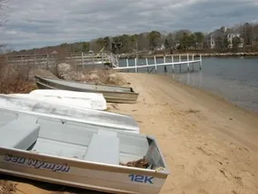 Steps to the Beach in East Falmouth, PET FRIENDLY &  clubhouse heated pool. - Image 2