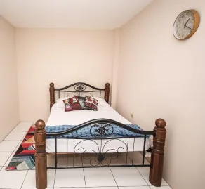 Vintage Oaks Hideaway - Image 2