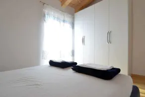 Holiday home with pool and air conditioning - Image 5