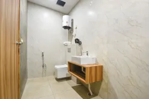 Hotel O Naveen Stay - Image 4