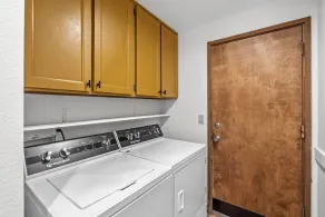 Hot Tub ~ Riverfront ~ Dog Friendly ~ Solo Stove ~ EV Charger ~ Sauna! - Image 3