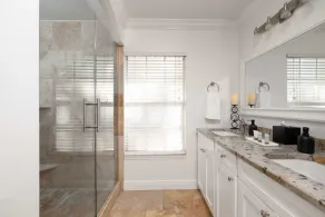 Newly Reno'd High Springs Haven - Image 3
