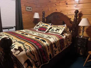 Log Cabin casa con vista Ascutney Mt e tavolo da biliardo - Image 5