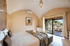 Charming 14-Bed Villa in Marrakech - Image 4