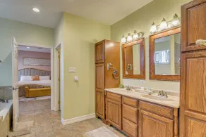 Saltwater Pool! Epic Galveston Bay Group Getaway! - Image 4