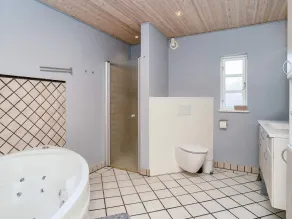 9 person holiday home in Jægerspris - Image 2