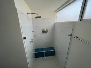 Stylish Studio Laureles · AC · Fast WiFi · Balcony - Image 4