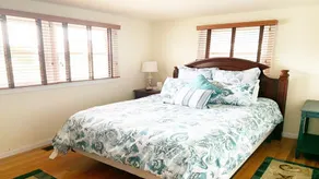 Bay Side Cape In Desirable Surf City Lbi - 4 Bedroom 2 Bath With Private Yard - Image 5