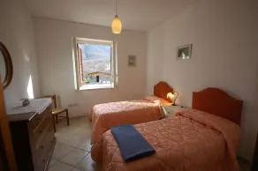 Mistral B3,with 3 bedrooms, with terrace, access to equipped garden - Image 4