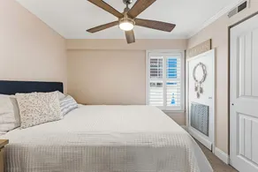 This BEACH BLOCK adorable condo at the Ocean View is one of Avalon's perfect places to get-a-way - Image 3