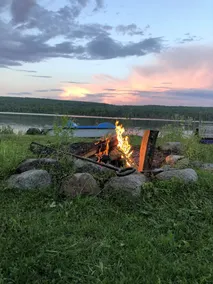 1 Bedroom Updated camp on Secluded Holland Pond - Image 2