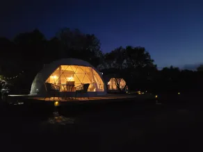 🏕Quiet  Country Stay 40 Min. To San Antonio TX Hot Tub, Peddle Boat, Kayaks - Image 5