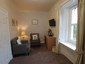 Suite-Large-Ensuite-2 bedroom - Image 5