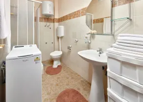 Charming seafront villa Magnolia, 4 * in Bijela, Bay of Kotor / 6 guests - Image 5