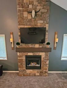 5 BR Coyote Cliff Corner HUGE Luxury w/Hot Tub and Linens - Image 2