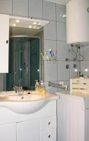 2 Bedroom Cozy Home In Bosiljevo - Image 2