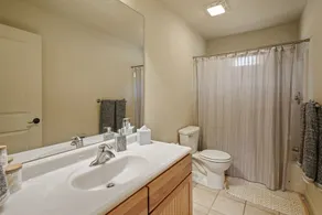 Peaceful chalet with hot tub and fire pit - Image 4