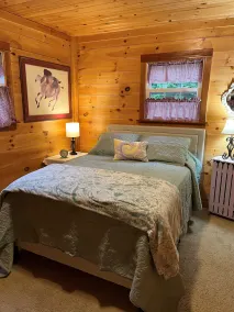 Beautiful retreat in the Adirondack Park - Image 3