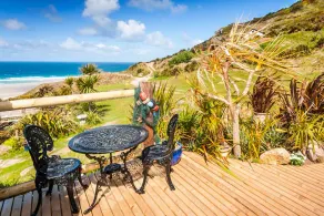 Sandpipers Beach Cottage Great Sea Views Patio - Image 5