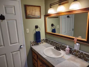Charmig Remodeled Single Level Getaway w / Hotsprings HotTub - Image 5
