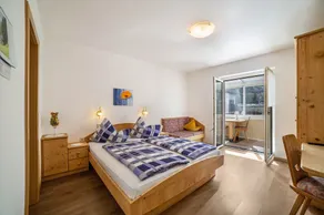 Apartamento estudio 'Apartment Typ C Haus Pöder' con vistas a la montaña - Image 4