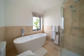 Seymour Heights, three bedroom holiday home with views over Woolacombe Beach - Image 2