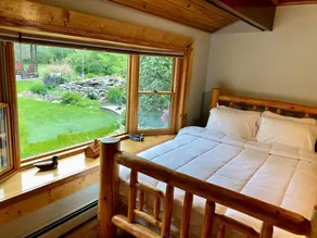 The Clear Lake Retreat - Image 4