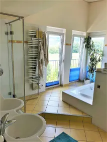 Great big apartment with fireplace and terrace - Image 4