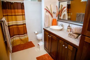 Skyview Manor Guest Apartments - Image 2