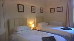 Luxus-Erdgeschosswohnung - Image 5