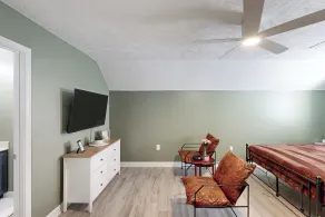 2nd-floor Unit w/ Shared Pool, Playground & Gym - Image 4