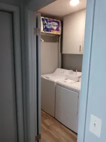 Cozy Hideaway in Town - Image 2