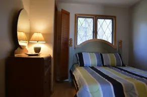Peach of a private beach! Waterfront cliff cottage near Bayfield - Image 5