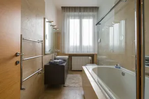 MÄRK NYTT TULL LUXURIOUS LJUS LUXUSLÄGENHET MED TERRAS - Image 5