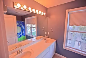 Campau Lake 2 BR| Half Retreat Cottage Hot tub Spa - Image 3