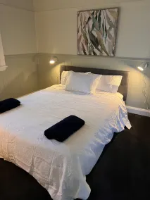 Central Lismore 2 bedroom apartment - Image 5